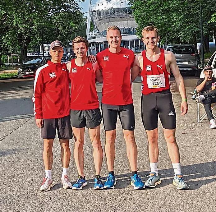 Die Nachwuchsläufer des LC Paderborn,mit dem Effelner Joel Radin (r.), starten bei der Deutschen Meisterschaft.