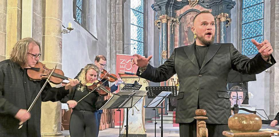 Der Countertenor Nils Wanderer begeisterte das Publikum in Rüthen. Foto: Meschede