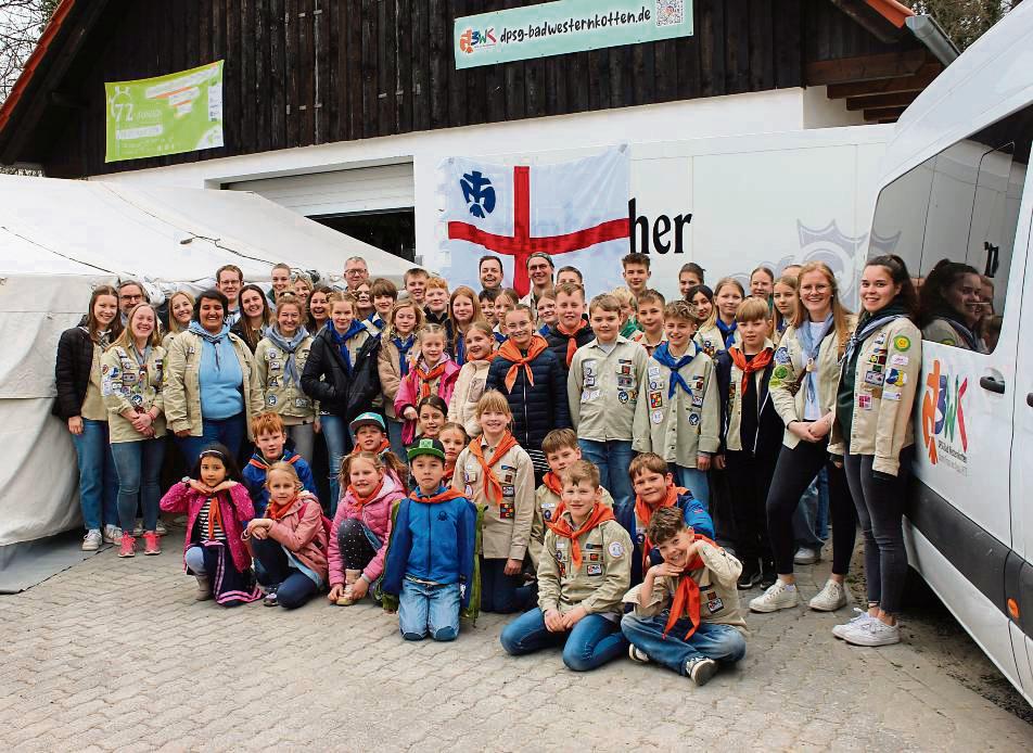 Die Pfadfinder aus Bad Westernkotten feierten sich und ihr Vereinshaus. 25 Jahre ist es jetzt alt geworden. Foto: S. Dietz