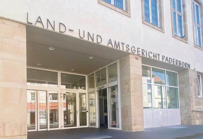 Vor dem Landgericht Paderborn soll am 11. Juni das Urteil im Kirmes-Prozess gesprochen werden. Foto: Vielberg