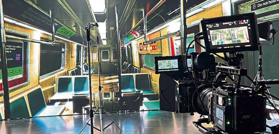 Keine Träumerei, sondern klarer Blick auf die Wirtschaft: Bürgermeister Alexander Tschense (r.) wurde vom Standortforum-Vorsitzenden Matthias Wiehen begrüßt. Foto: Axel Schwade