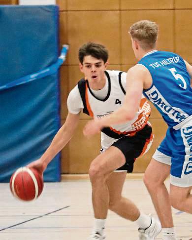 Nach der letzten Pleite hat sich der LTV Lippstadt (in Weiß) gegen Borken einiges vorgenommen. Foto: Uwe Feichtinger