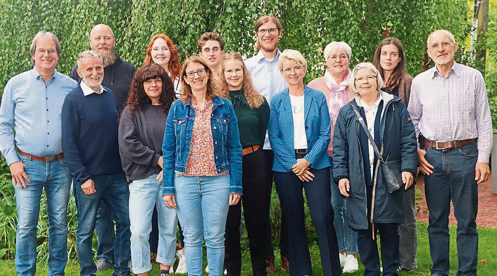Die Erwitter Grünen haben ihre Mannschaft für die Kommunalwahl aufgestellt. Als Spitzenkandidaten treten Britta Spiegel, Jan Hense, Melina Antusch, Markus Stakemeier, Franz Möllers und Karl Peter Jäker an.