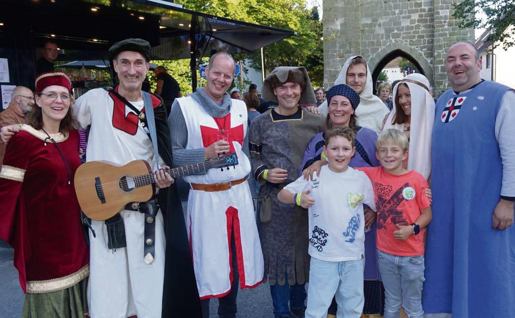Ausgelassene Stimmung und bestes Wetter in Rüthen: Das 825. Stadtjubiläum wird in guter Erinnerung bleiben. Foto: Kloer