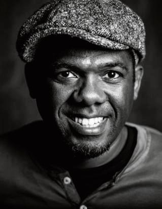 DJ Juan Zamalea sorgt für die Musik beim Tanztee.