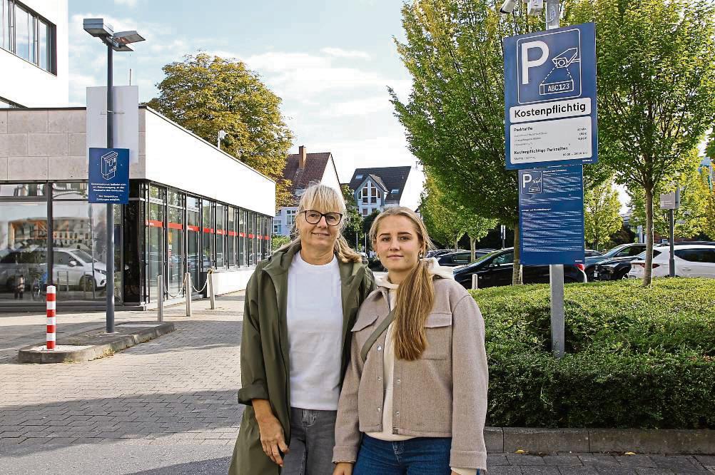 Das kamerabasierte Parksystem in der Spielplatzstraße wurde Petra und Lara Scherotzki zum Verhängnis. Wochen nach der Mahnung erfolgte die Erstattung. Foto: Bastian Puls