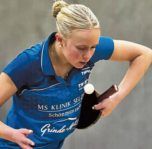 Auch einen Neuzugang präsentiert der TTK Anröchte. So hat man Magdalena Hübgen vom Zweitligaabsteiger SSV Schönmünzach verpflichtet, die am Sonntag bei der Saisoneröffnung gegen Uentrop ihr Debüt feiern soll.