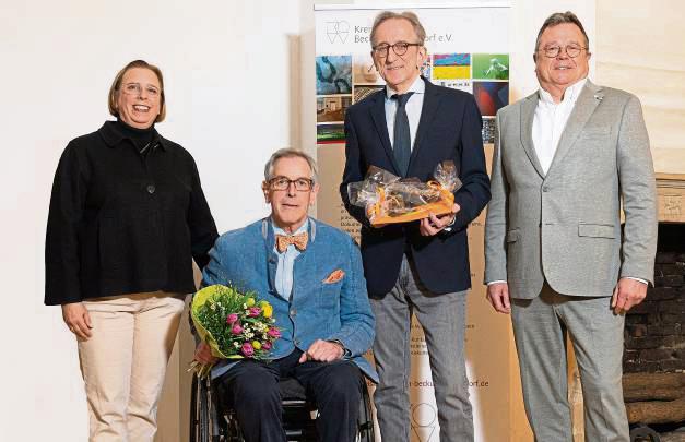 Auf Dieter Müller (2.v.r.) folgt Martin Gesing (2.v.l.) als Vorsitzender des Kulturvereins.