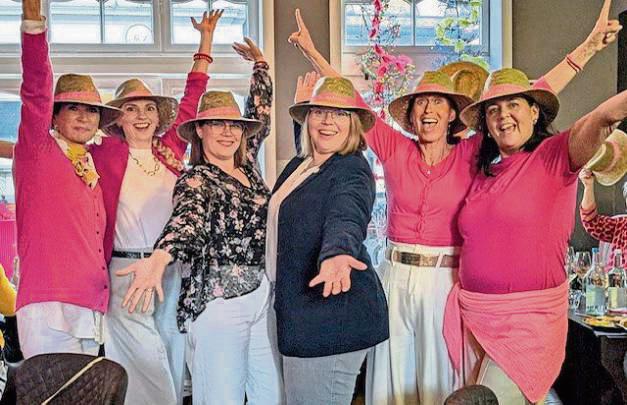 Tolle Stimmung bei den Ladies Voice mit: Angela von Wengersky, Franziska Eckert, Victoria Chudalla-Kuhnert, Elisabeth Körner, Maria Pöttker und Bettina Stakemeier.