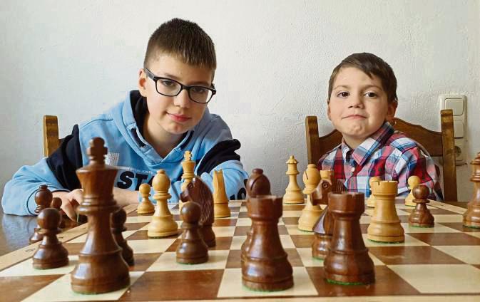 Hussain (l.) und Jad Besou nehmen ab Pfingstsonntag in Willingen an den deutschen Jugend-Einzelmeisterschaften teil.