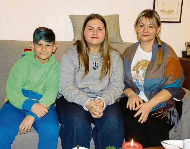 Esbeck ist für Georgi, Valeria und Halina Potapova (v.l.) mittlerweile ein Stück Heimat geworden.