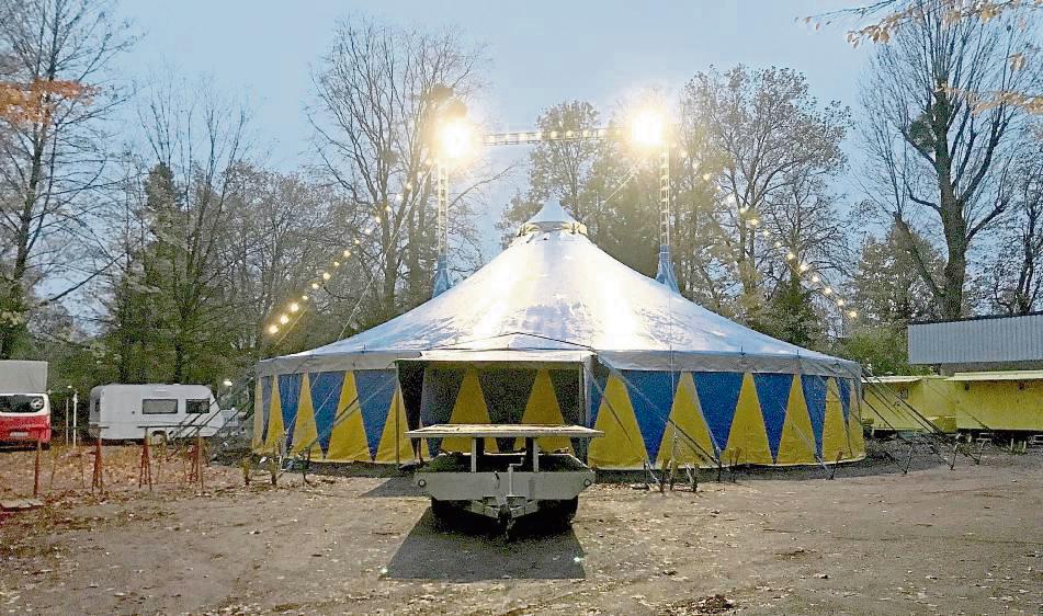 320 Kinder der Erich-Kästner-Grundschule Erwitte werden am Wochenende in der Zirkusmanege stehen und zaubern, jonglieren und das Publikum zum Lachen bringen.