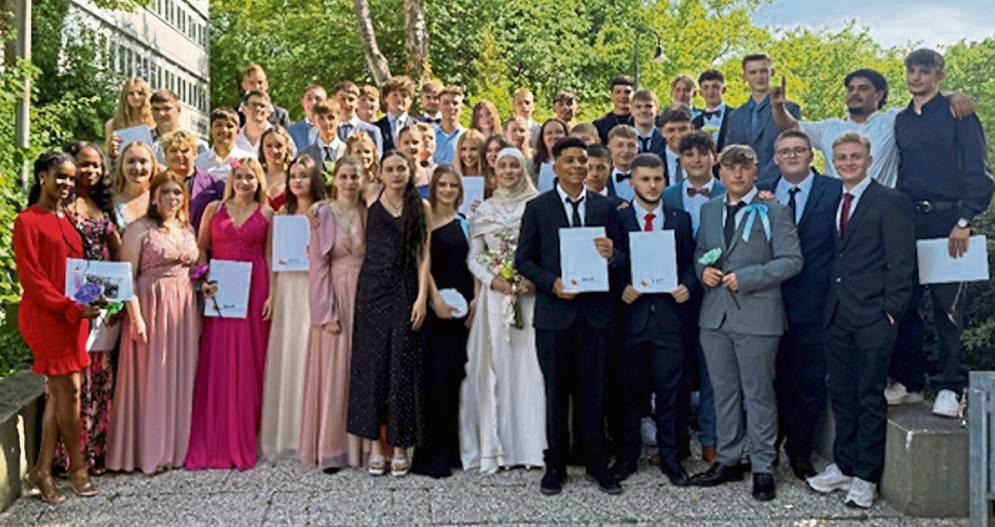 Die Zehntklässler der Sekundarschule Anröchte/Erwitte haben ihren Abschluss gemacht.