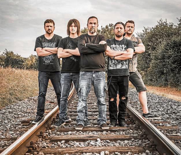 Drybone Valley setzen auf Rock, Stoner, Doom und Metal.