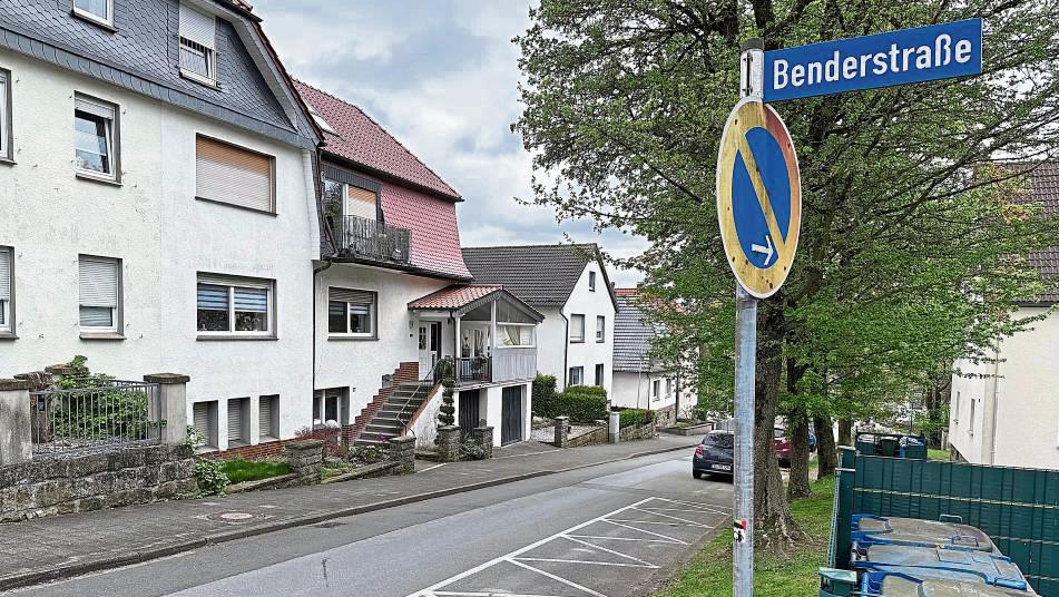 So frei sollte die Halteverbotszone an der Benderstraße eigentlich immer sein. Foto: Bsdurek