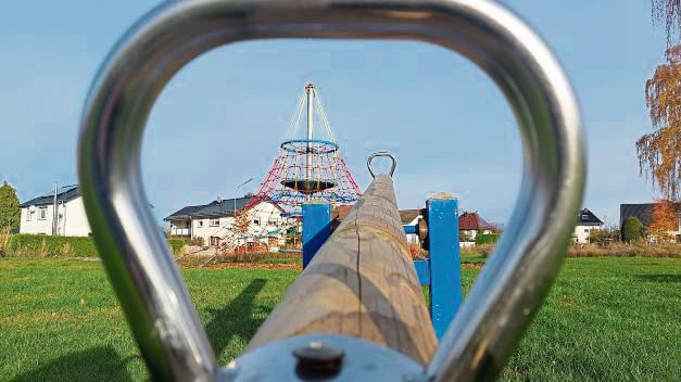 Klettermöglichkeiten wünschen sich Kinder am meisten. Am neuen Spielplatz an der Von-Eichendorff-Straße wurde darauf schon reagiert. Foto: Löseke