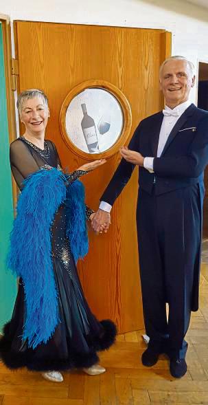 In den Schwarzwald lockte es auch Doris Büker und Paul Ladinski vom TSC Castell.