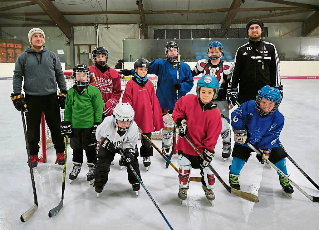 Verstärkung sucht die Eishockeyfamilie von Kristall Lippstadt, die in der kommenden Saison im Nachwuchsbereich mindestens ein Team für den Spielbetrieb anmelden will.