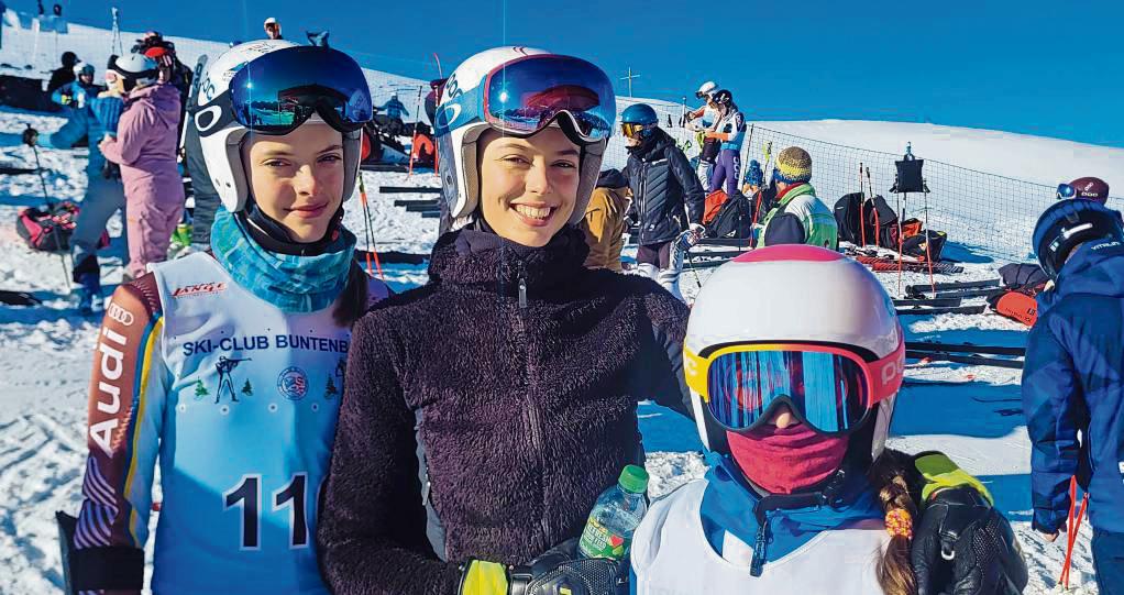 Rieke, Romy und Anni Stellmacher (v.l.) nahmen am Kronplatz an den ersten Outdoor-Rennen des Deutschen Skiverbandes teil. Und der Saisonstart verlief für die drei Lippstädterinnen verheißungsvoll.