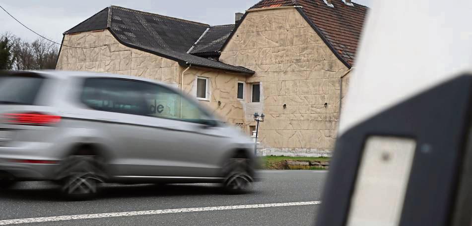 Im Prozess um die 28-Jährige, die in ein Auto gezerrt und in ein Geseker Bordell an der Salzkottener Straße entführt wurde, hat jetzt einer der Angeklagten ausgesagt. Archivfoto: Dietz
