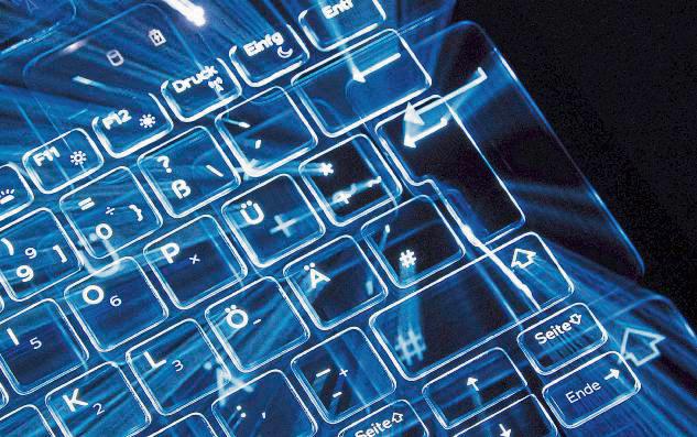 Ende Oktober legte ein Hackerangriff die Verwaltung von 72 Kommunen lahm – auch im Altkreis. Foto: dpa