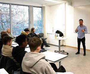 Beim Berufe-Speed-Dating an der Gesamtschule Büren gab es Infos aus erster Hand.