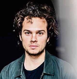 Bariton Giacomo Schmidt Foto: Annemone Taake