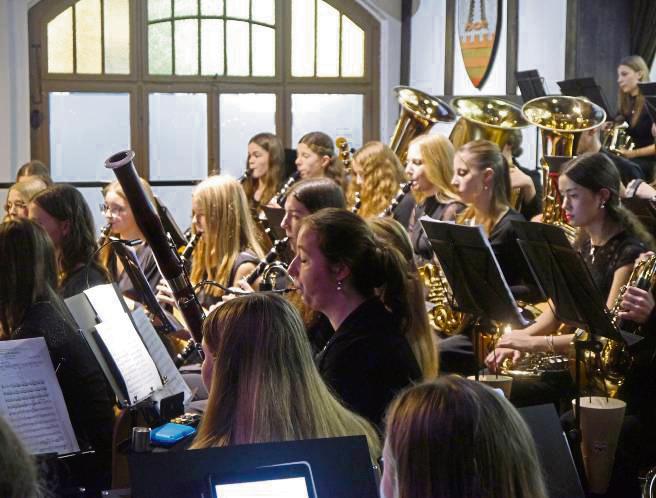 Das Kreisjugendorchester Soest war auch beim Abschluss der Jubiläumskonzertreihe in Ense-Bremen dabei.