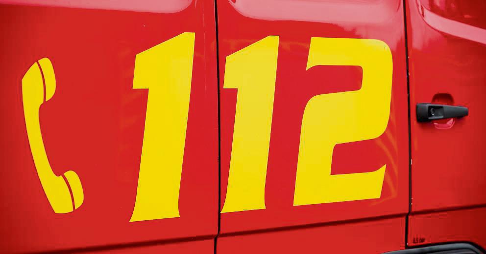 Ein brennendes Auto an der Esbecker Straße hat in der Nacht zu Donnerstag die Feuerwehr und die Polizei in Lippstadt beschäftigt. Symbolfoto: dpa