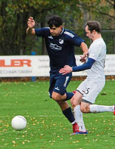Ein klare Zielvorgabe hat der SCL (in Blau) beim Liga-Schlusslicht Anröchte II: Ein Sieg muss her. Foto: Heiner Schnieder