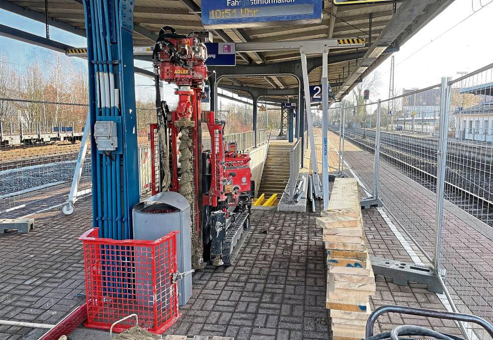 Eine Fachfirma sucht aktuell nach Blindgängern aus dem Zweiten Weltkrieg im Bereich des Geseker Bahnhofs. Foto: Björn Winkelmann