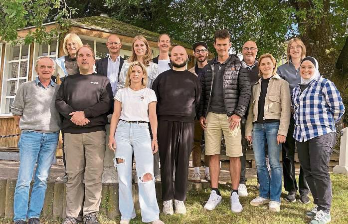Vertreter der Wirtschaftsförderung Kreis Soest, der Stiftung Maria Hilf, der Stadt Warstein und der Famulaturpraxen begrüßten die Famulanten im Kreis Soest. Foto: Christina Vogt
