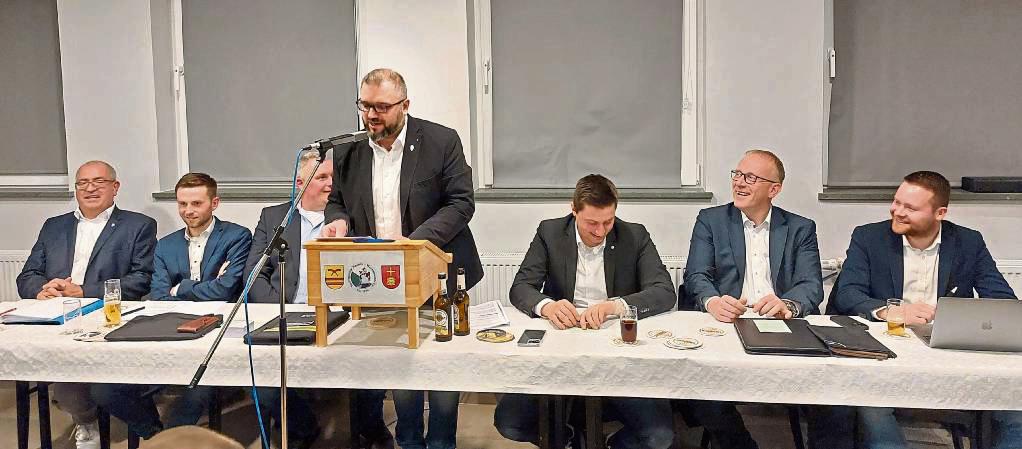 Zur sogenannten Bierprobe kamen die Mitglieder des Schützenvereins Mellrich-Waltringhausen zusammen.