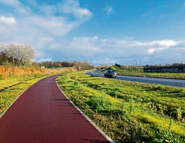 Die neue Straße zeichnet sich durch durch eine schnellere Anbidung von Loos an die Universitätskliniken und umweltfreundliche Aspekte aus. Foto: Jean Baldeyrou