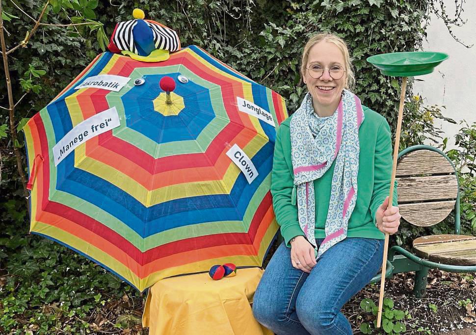 „Manege frei“: Veronika Böttcher vom Jugend- und Familienbüro der Stadt Lippstadt freut sich auf die kleine Stadtranderholung, die unter dem Motto Zirkus steht.