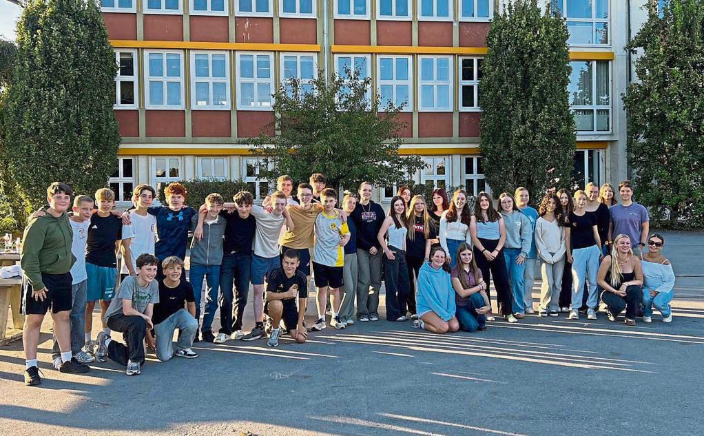 Anfang September reisten 20 Schüler aus Nordirland gemeinsam mit ihren Lehrkräften Fiona Dorman und Stephen Smyth nach Lippstadt.