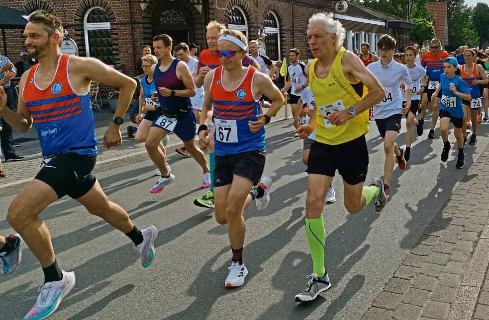 Der Freitag vor Pfingsten gehört den Läufern. Um 17.30 Uhr fällt in Langeneicke der Startschuss mit dem Kinderlauf. Es folgen der Firmen- sowie Hauptlauf über 10 Kilometer.