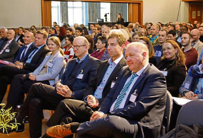 Drei Tage lang widmet sich die Fachwelt in Eickelborn den Fragen der Forensischen Psychiatrie. Fotos: Rückert
