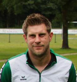 Dominique Heinke bleibt Trainer in Stirpe