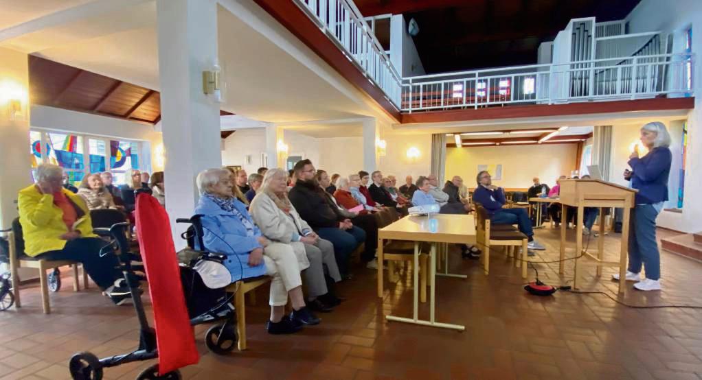 So voll sind andere Kirchen nur an Weihnachten: Die Friedenskirche in Walibo. Foto: Vielberg