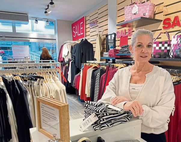 Melanie Ludewig gibt ihr Geschäft „Einfach Anziehend“ kurz nach dem Umzug auf.