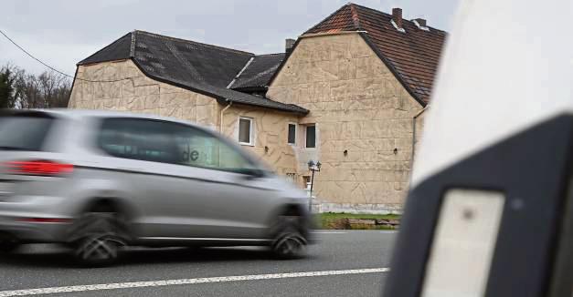 Drei Männer entführten eine 27-Jährige in den Niederlanden. Die Polizei verfolgte die Spur in ein Geseker Bordell. Foto: Dietz