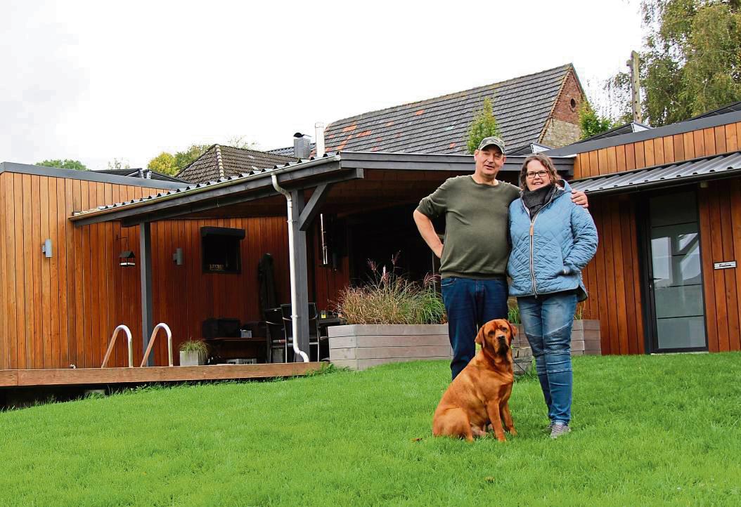 Fast genau vier Jahre ist es her, dass Silke und Dirk Birnbaum in der Jürgenstraße standen und zusahen, wie ihre beiden Tiny-House-Module geliefert wurden. Foto: Hannah Löseke