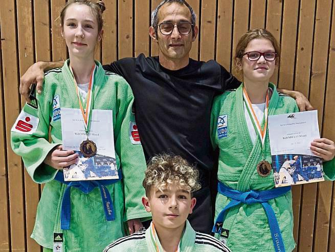 Auch die Judoka der BSG Benninghausen trugen mit starken Leistungen dazu bei, dass die Kampfgemeinschaft Witten/Benninghausen am Ende ein Ticket für die Deutschen Meisterschaften Ende November in Rüsselsheim löste.