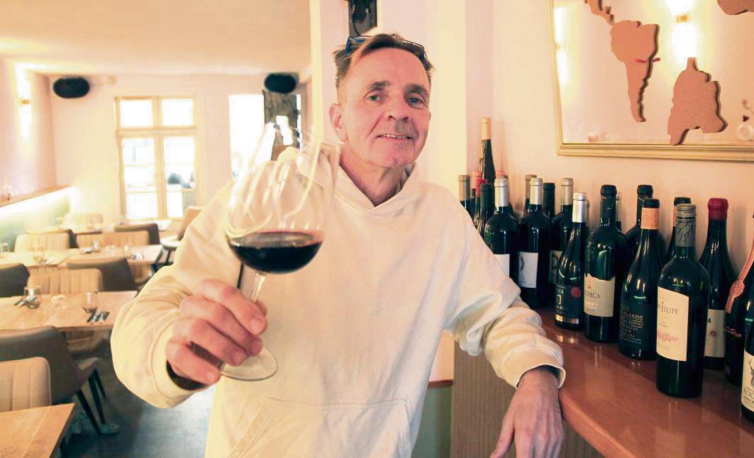 Neustart in der Poststraße: Andreas Wördehoff hat mit dem „Touriga – Wine and Dine“ in der vergangenen Woche sein Comeback in der Lippstädter Gastronomie gewagt. Foto: Bastian Puls