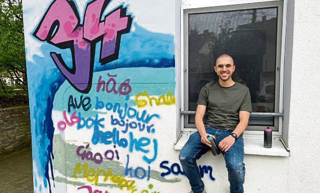 Armin Rohani Zanjani von der Jugendpflege Büren lädt Jugendliche ab 12 Jahren zur Graffiti-Aktion ein. Foto: Stadt Büren