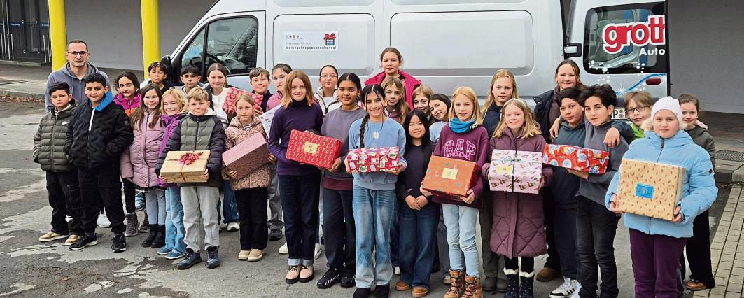 81 Weihnachtsgeschenke haben Schüler des Ostendorf-Gymnasiums auf die Reise geschickt.