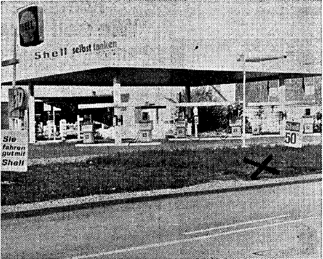 Die damalige Shell-Tankstelle an der Erwitter Straße wurde 1971 zum Tatort. Bei einem Raubüberfall wurde der Besitzer erschossen. Jetzt wird der Fall neu aufgerollt.