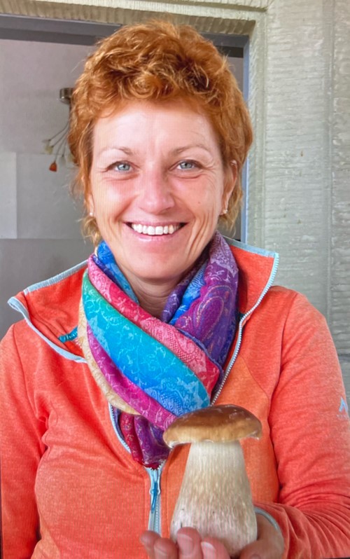 Die Polizei sucht nach der vermissten 55-jährigen Carla B. aus Möhnesee-Körbecke. 