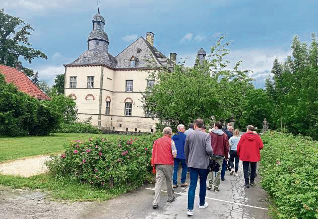 Schloss Overhagen war nur einer der vielen Punkte, die der Bewertungskommission vorgestellt wurden. Fotos: Frenz